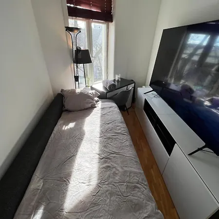 Sunny Cozy In Ideal For Solo Travelers منزل للإقامة أوسلو